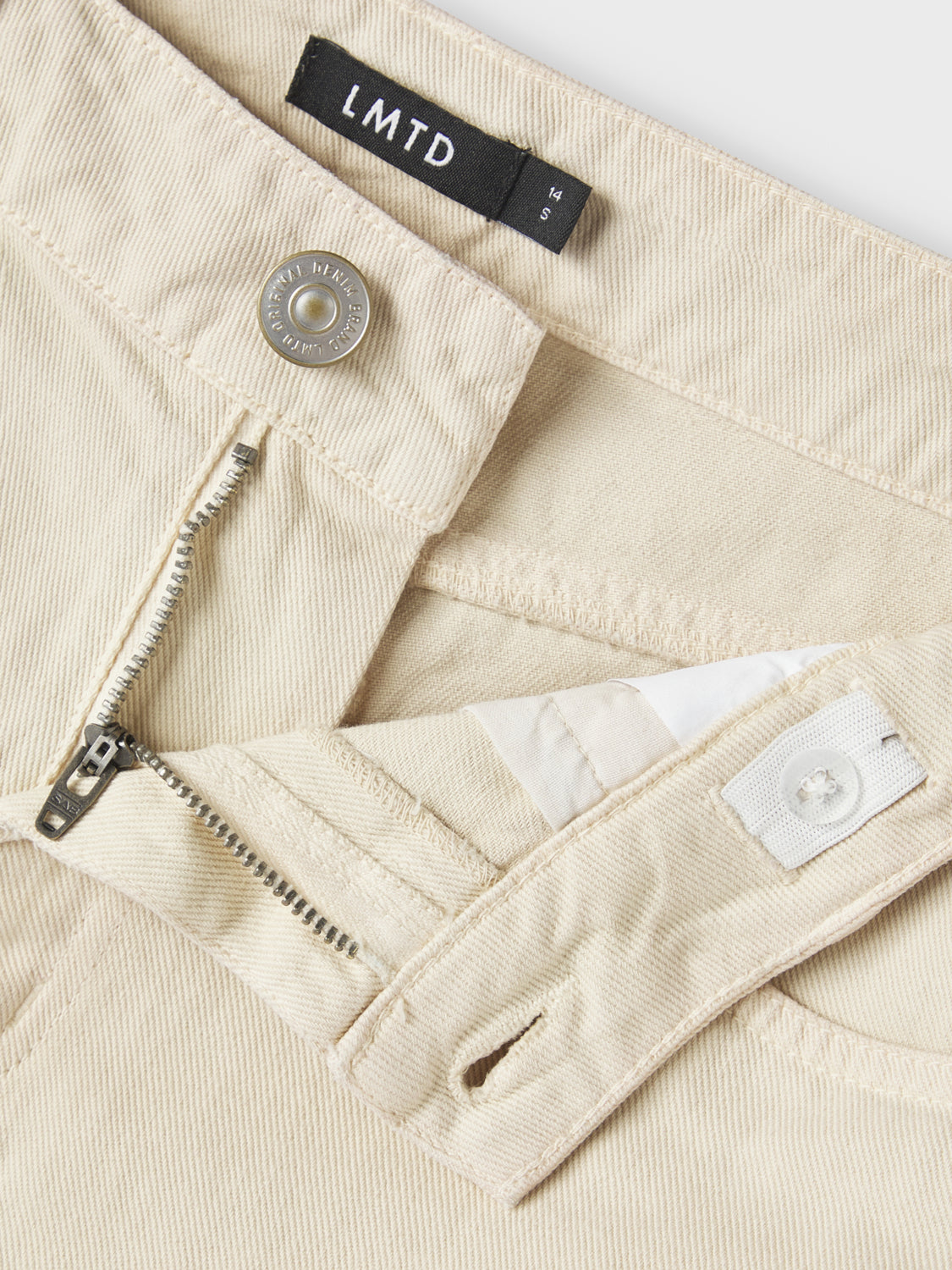 NLMUTIZZA Shorts - Peyote